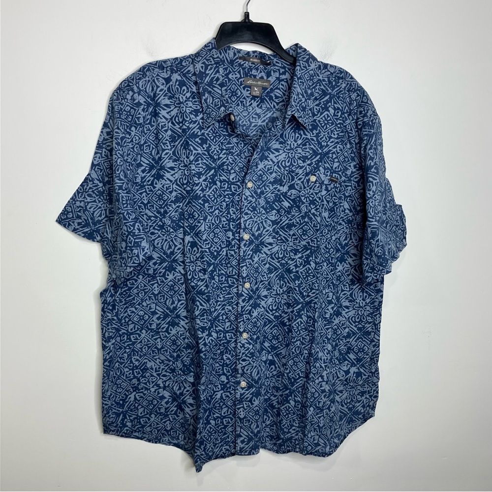 Eddie Bauer relaxed fit button down shirt casual mens size XXL tropical shirt
